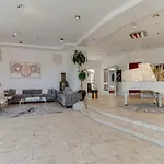 Beverly Hills City View Mansion