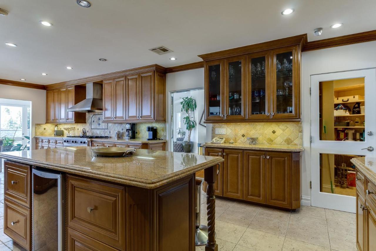 Beverly Hills View Mansion Pousada